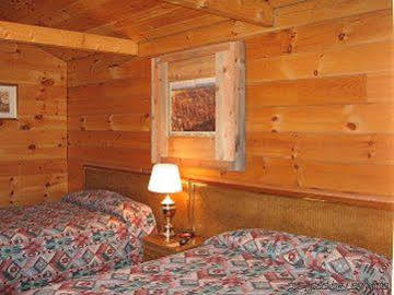 Bryce Gateway Inn Cabins Panguitch Exterior foto